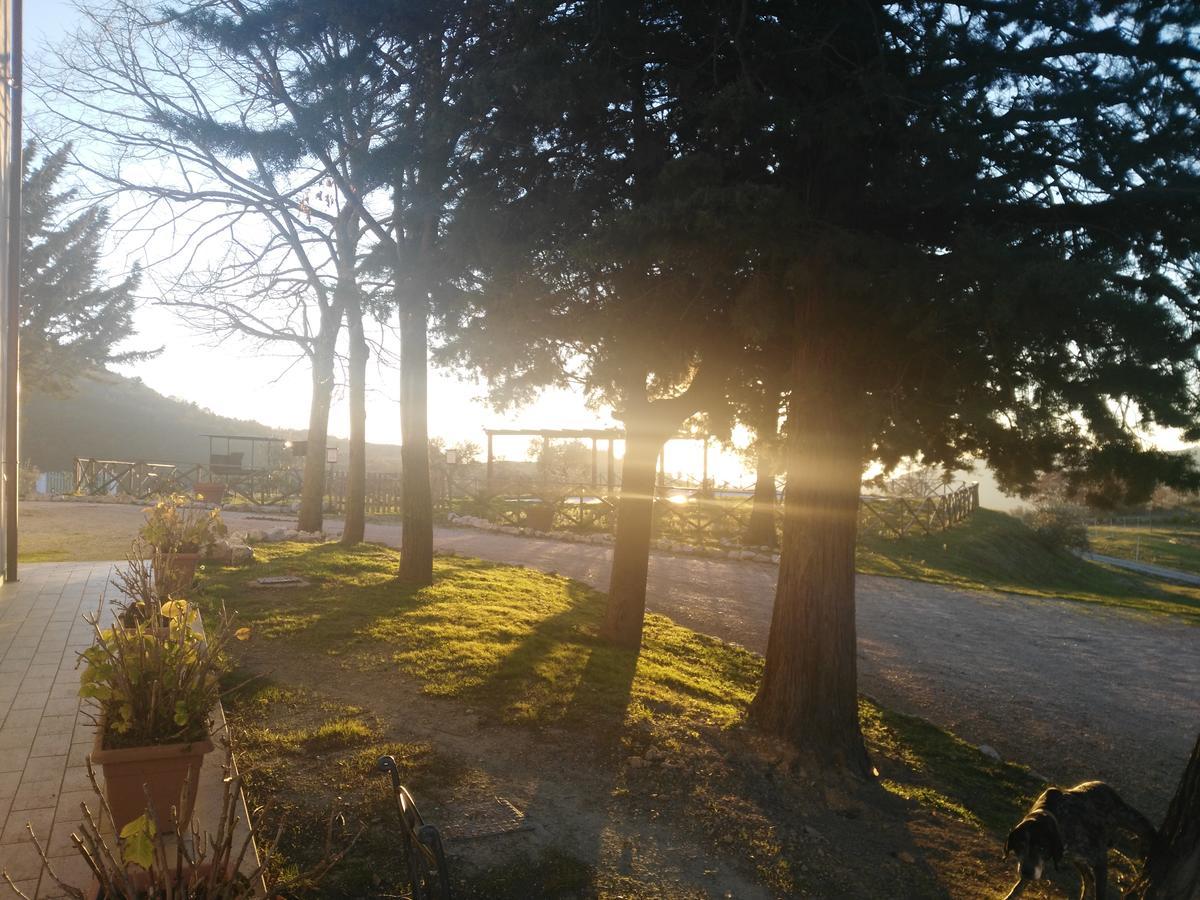 Agriturismo San Martino Фолиньо Экстерьер фото